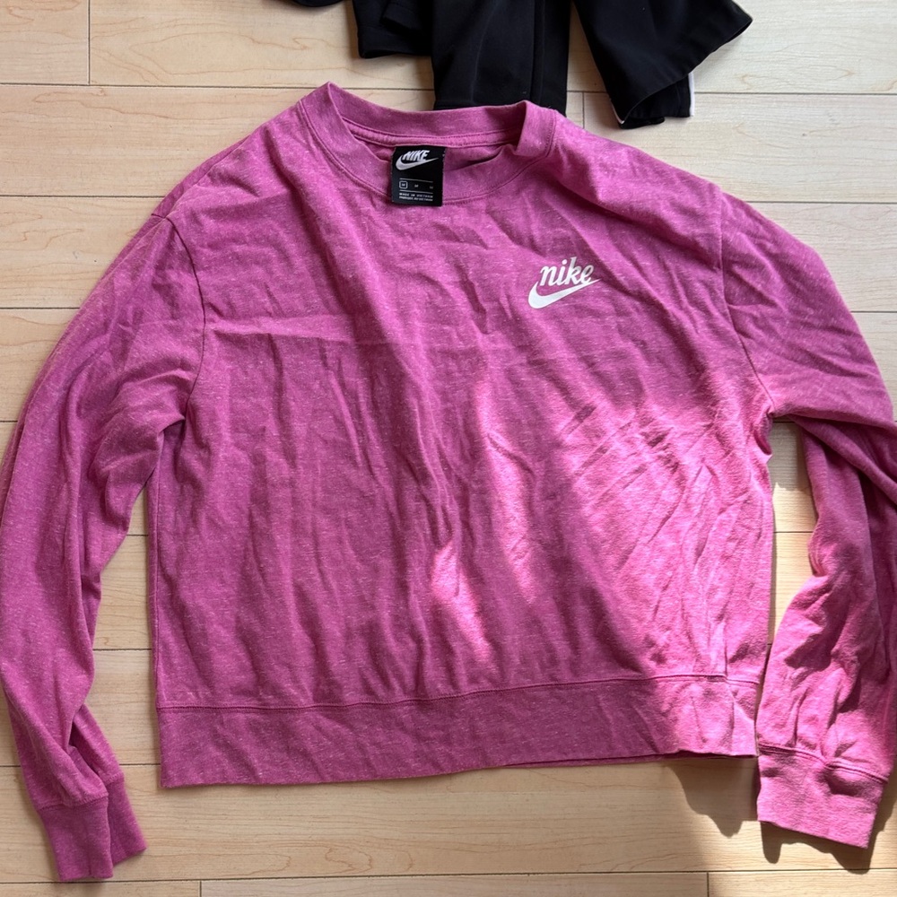 Nike Pink Longsleeve sz M